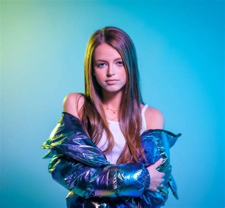 Alli Haber Shares a Fresh New Sound with “Melatonin” (Listen) – Celeb Secrets