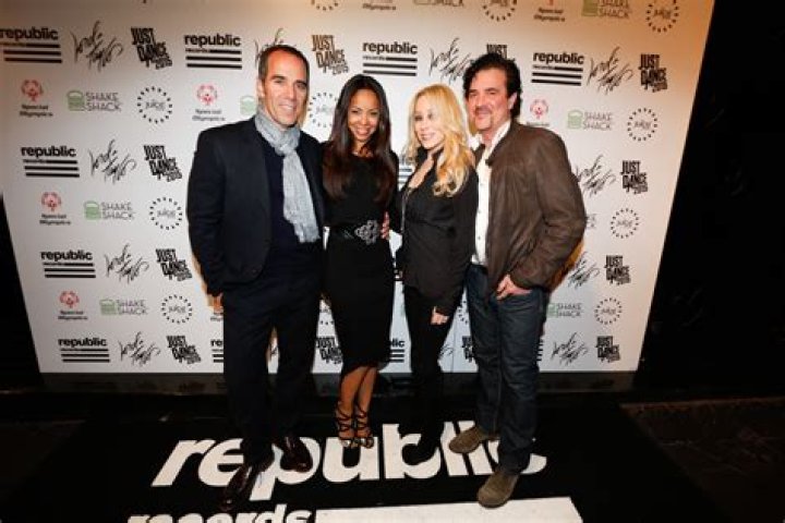Co-Founder & Chief Executive Officer Monte Lipman, Angelina Lipman, Sandy Borchetta and Big Machine Label Group President and CEO Scott Borchetta