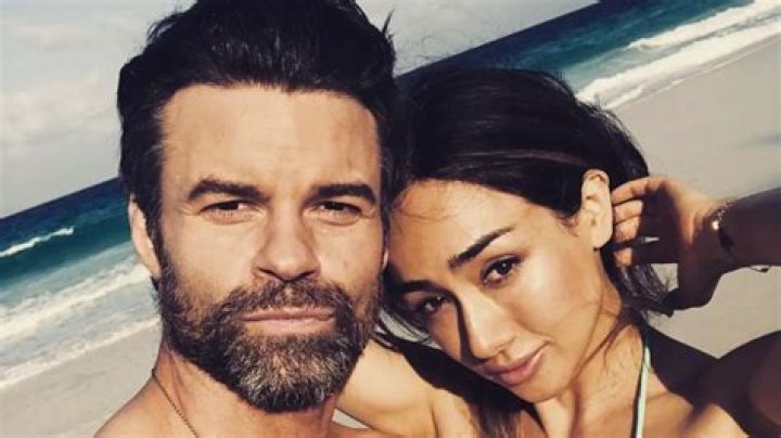 Daniel Gillies Girlfriend 2021 - Dating Julia Misaki For Over Half A Year!