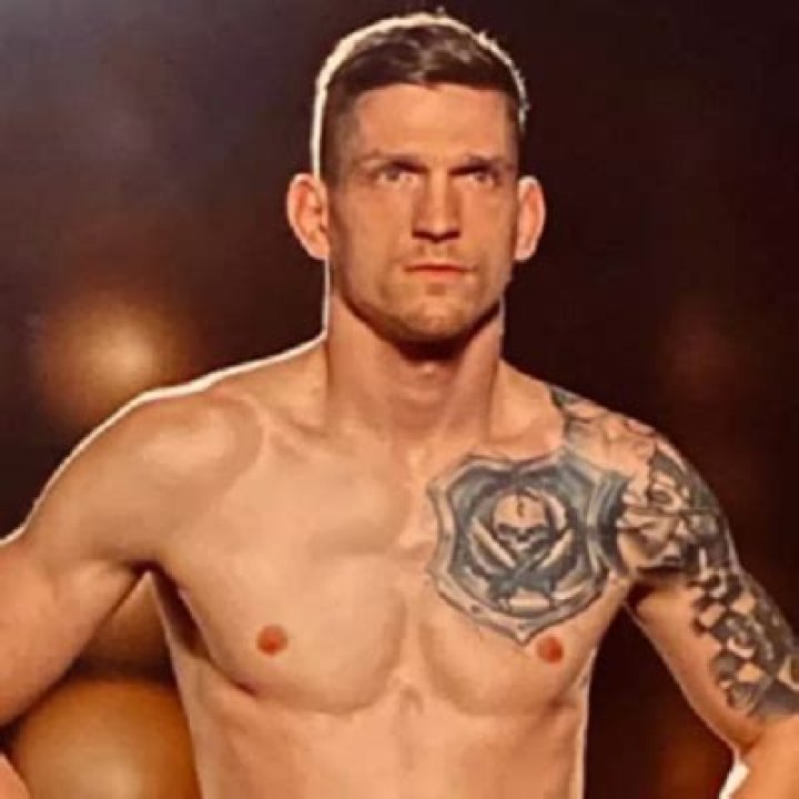 David Dvorak UFC and MMA Stats, Earnings, and Net worth (Bio, Age, Girlfriend, Children)