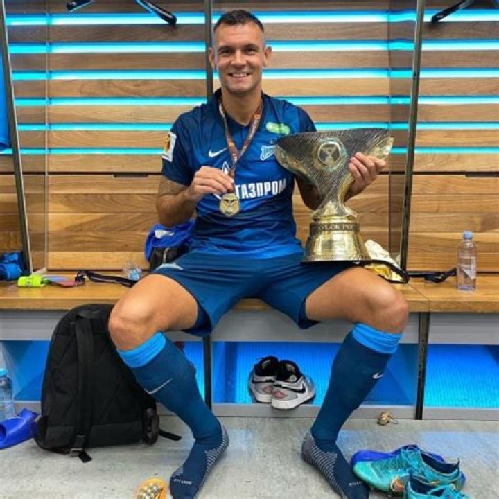 Dejan Lovren | biography, bio, salary, career, net worth, early life, soccer, football, ethnicity, nationality