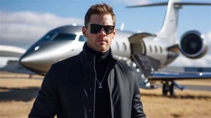 Does Tom Brady Own a Private Jet?