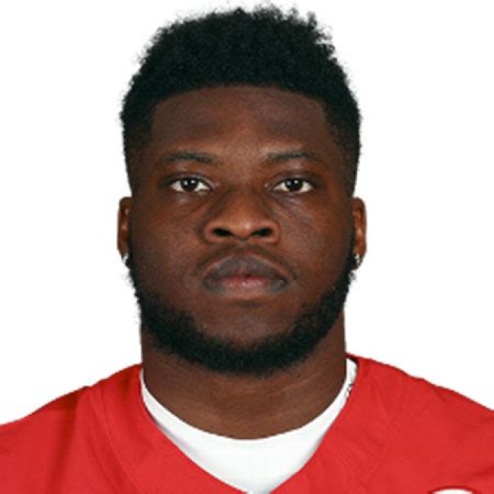 Emmanuel Ogbah Net worth and Earnings in 2020; His Relationship Status, Personal Life, Girlfriend, Family, and More
