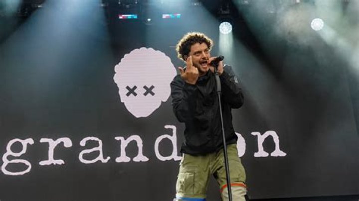 grandson Announces New Album ‘I Love You, I’m Trying’ & Sets Out For North American Tour