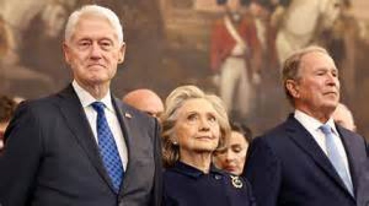 Hire Hilary Farr to Speak at Events