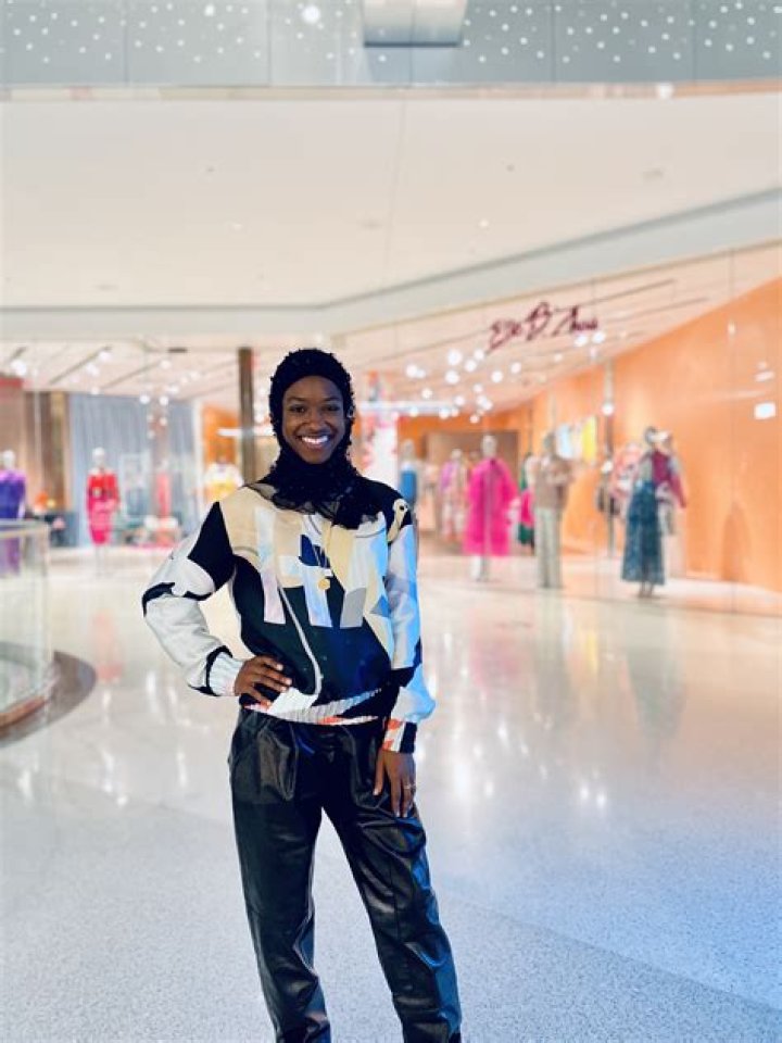 How Fashion Designer Elle B. Mambetov Turned Tragedy Into Success (Exclusive) – Celeb Secrets