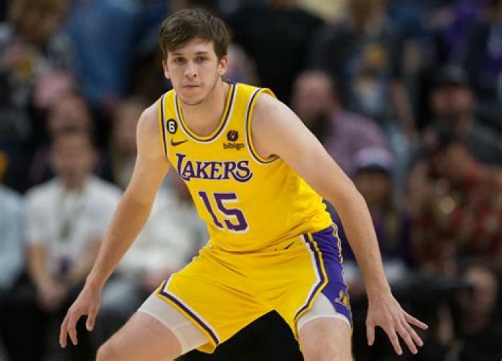 
How Much Jeremy Lin's Earns From His Profession Basketball Career; Details of His Net Worth