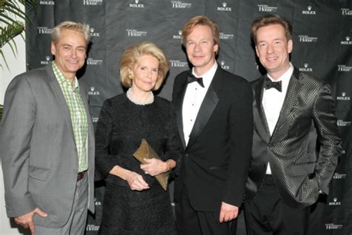 Is P Allen Smith Gay? Or Married to Wife/Partner? His Net worth.