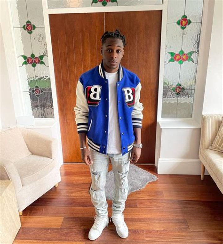 Jeremie Frimpong Bio, Age, Net Worth, Market Value, Stats, & Girlfriend