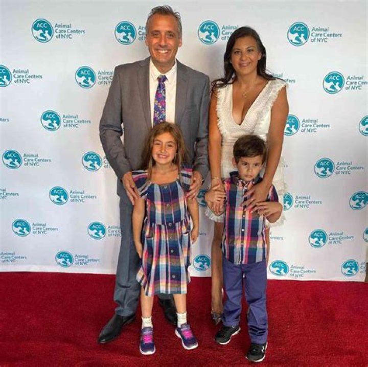 Joe Gatto wiki/bio, wife, kids, family,age, height, net worth,
