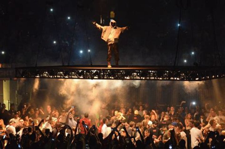 Kanye West Announces The Saint Pablo Tour – Dates Inside! – Celeb Secrets