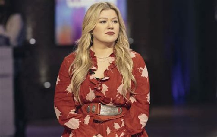 Kelly Clarkson Shades Ex Brandon Blackstock And Divorce Drama In “abcdefu” Song Cover – Celeb Secrets
