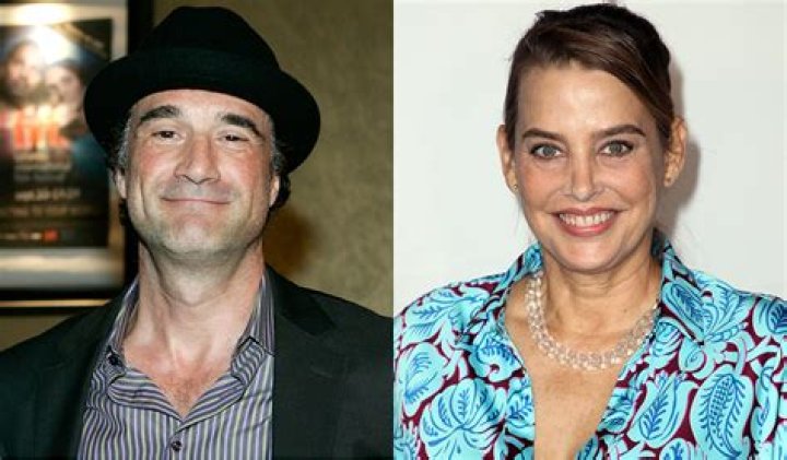 Know Elias Koteas’s Wife Jennifer Rubin; Their Married Life, Dating History, Children & Net Worth