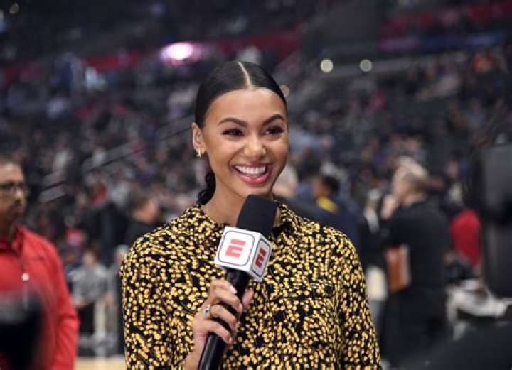 NBA reporter, Malika Andrews who has an annual salary of $50,000 is single.