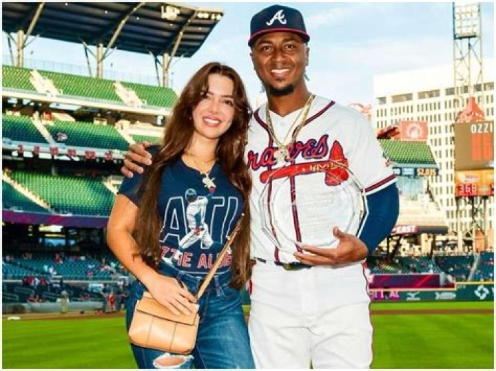 Ozhaino Albies Biography; MLB player, Salary, Earnings, Net worth, Contract, Stats, Age, Height, Family, Girlfriend, Family