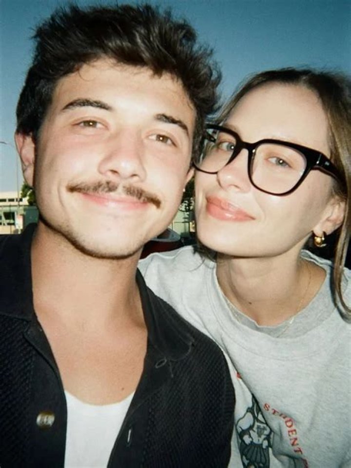 PARIS BERELC, JAKE SHORT, KELLI BERGLUND, BRADLEY STEVEN PERRY, WILLIAM BRENT – Celeb Secrets