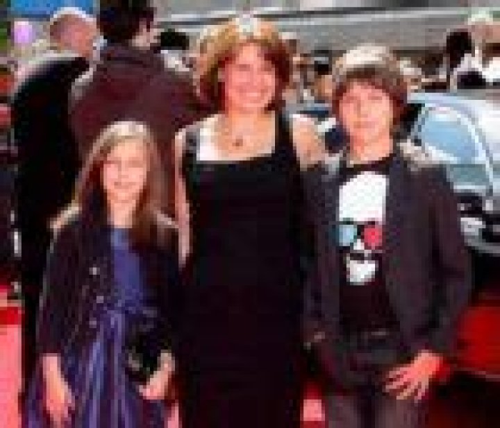 Rebecca Front Husband, Married, Children, Net Worth, Vet, Books, Biography