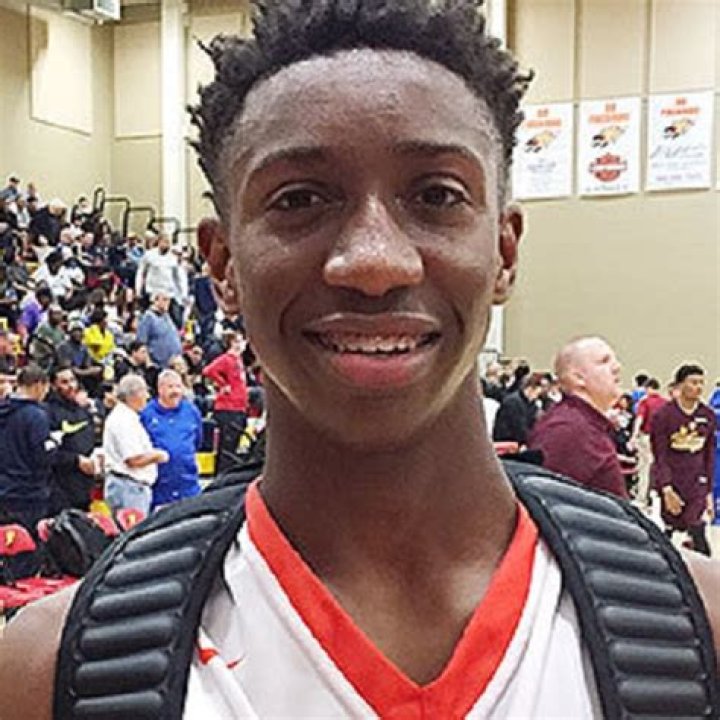 Saben Lee Basketball Career and Stats; Which team he plays for? Family, Relationship, Girlfriend, Earnings, Age, Personal Life