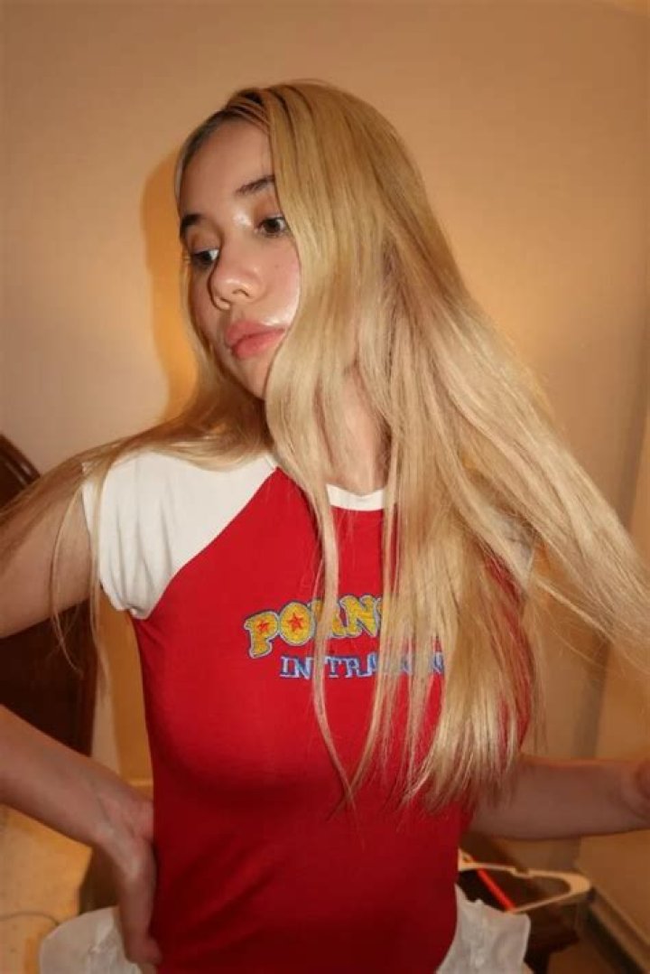 Toàn Miền Tây video statistics