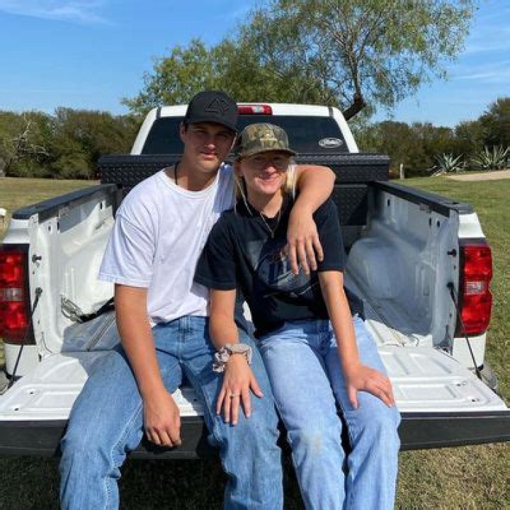 Ty Madden Contract, Salary and Net worth; Who is his Girlfriend?