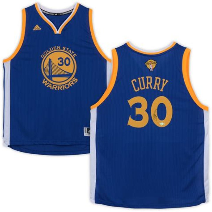 
Washington State to Retire Klay Thompson's Jersey; Steph Curry to Join him