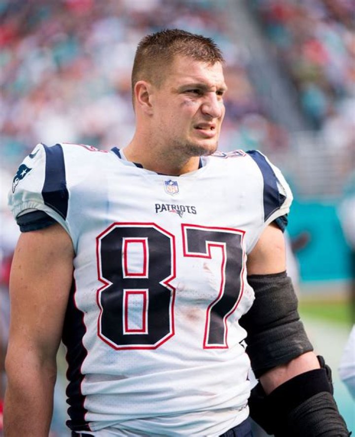 Where Did Rob Gronkowski Grow Up?